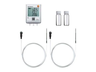 Refrigerator set consisting of 1 Saveris 2 T2, 2 liquid/insertion sensors and 2 glass